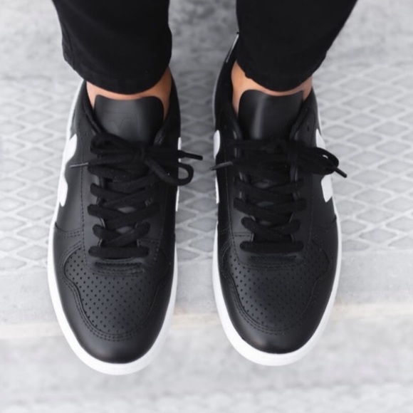 Veja V-10 Black and White Leather Lace Up Sneakers Shoes NEW Womens US 9 - Picture 5 of 11